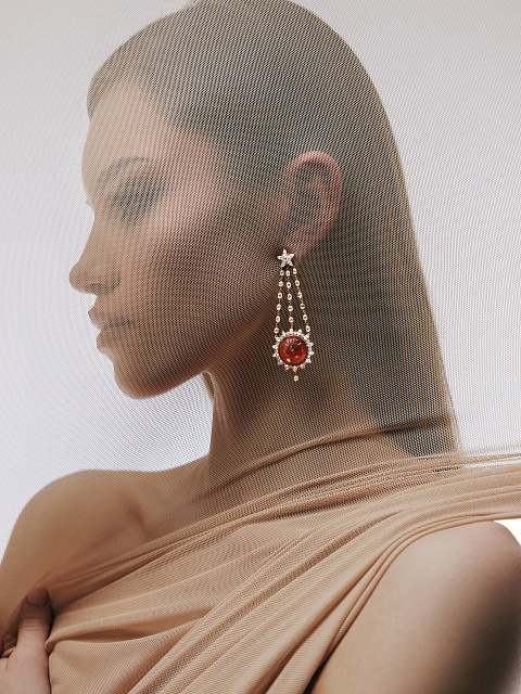 Серьги из желтого золота с камеями на сердолике и желтыми бриллиантами огранки «груша», 4 Серьги из желтого золота с камеями на сердолике и желтыми бриллиантами огранки «груша», 4