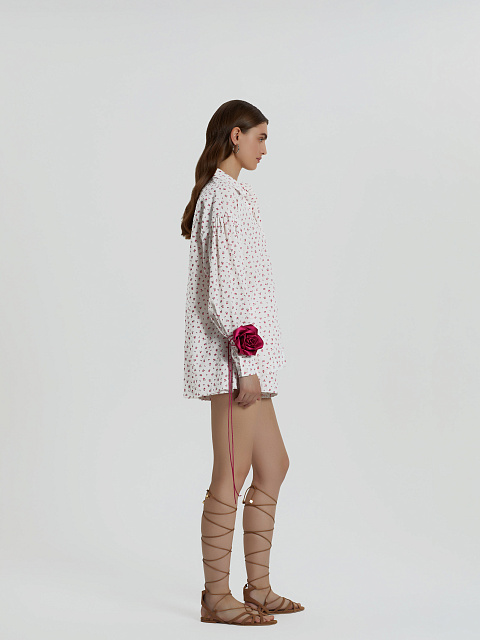 Белый костюм из муслина с красным цветочным принтом, 11