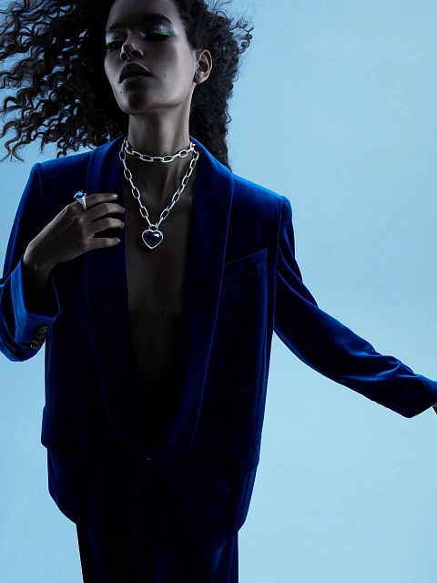 Колье с кулоном из белого золота с танзанитом в огранке «сердце», 6