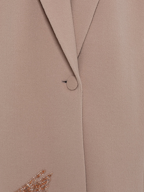 Розовое пальто с вышивкой бисером и пайетками, 3