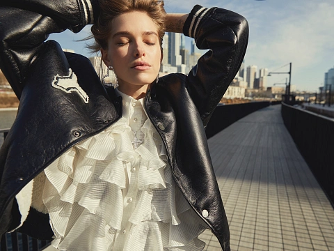 Белая блузка из шифона в полоску с рюшами, 4