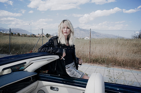 Объемная черная косуха с шипами, 14