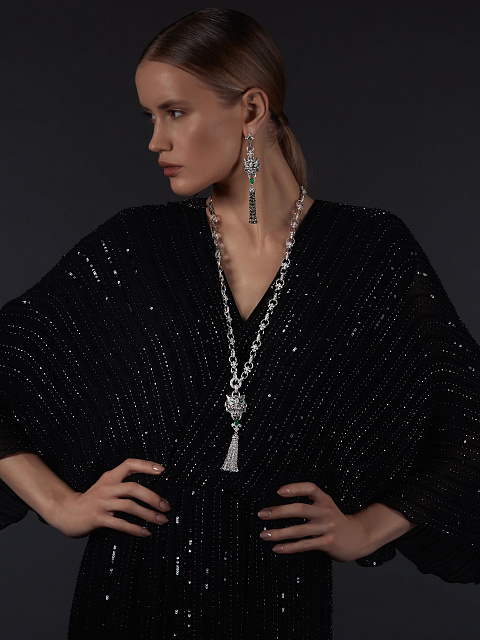 Серьги-кисти из белого золота с бриллиантами и изумрудами, 5