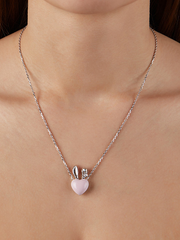 Колье с кулоном в виде сердца из эмали, 2 Колье с кулоном в виде сердца из эмали, 2