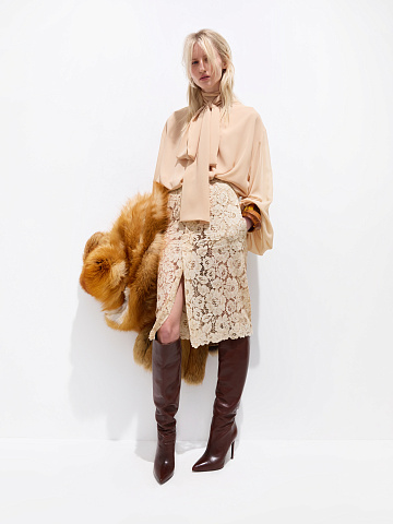 Бежевая юбка-миди из кружева, 2