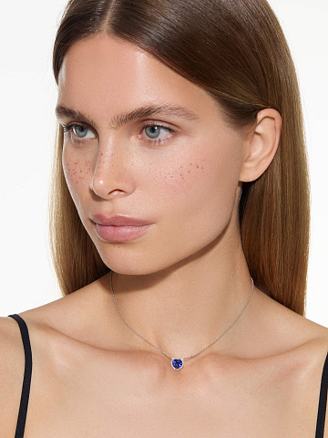 Колье из белого золота с сапфиром в огранке «сердце» и бриллиантами, 2 Колье из белого золота с сапфиром в огранке «сердце» и бриллиантами, 2