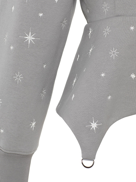 Серый свитшот из футера с вышивкой в виде снежинок, 3 Серый свитшот из футера с вышивкой в виде снежинок, 3