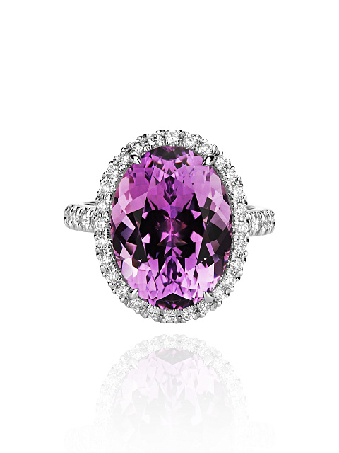 Кольцо из белого золота с овальным аметистом и бриллиантами, 2 Кольцо из белого золота с овальным аметистом и бриллиантами, 2