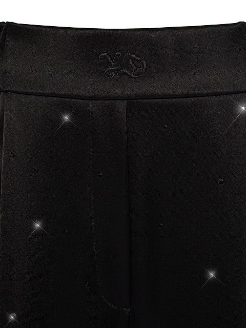 Черный костюм из шелка с вышивкой и стразами, 5