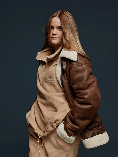 Коричневая дубленка из эко-меха, 10