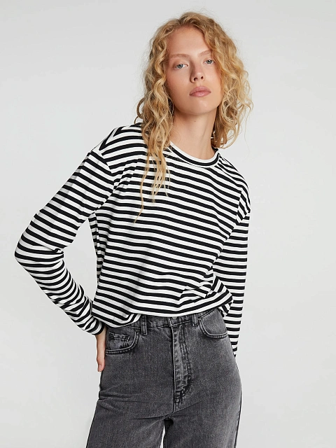 Черно-белая хлопковая тельняшка с красным принтом, 2 Черно-белая хлопковая тельняшка с красным принтом, 2