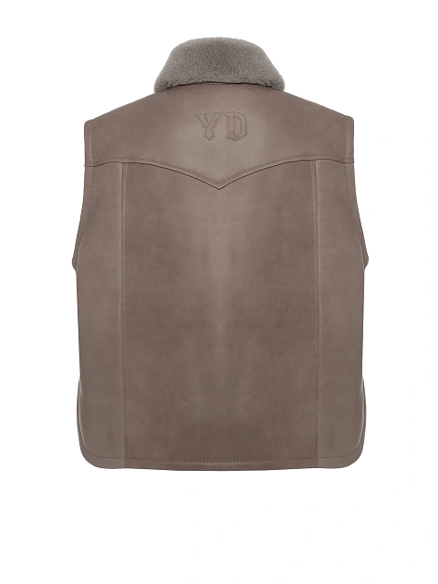 Коричневый жилет из овчины, 2