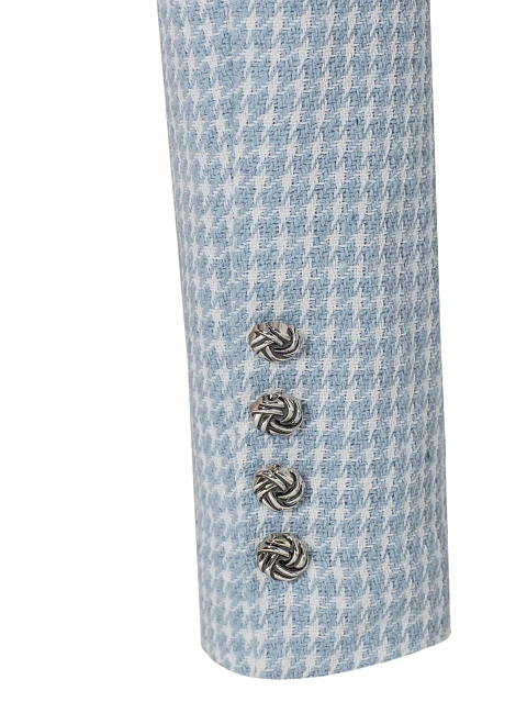 Бело-голубой укороченный жакет из твида, 4