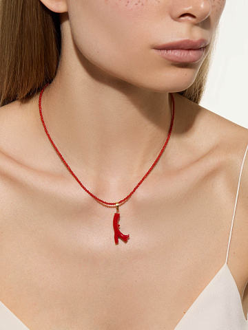 Колье с кулоном из коралла, 2