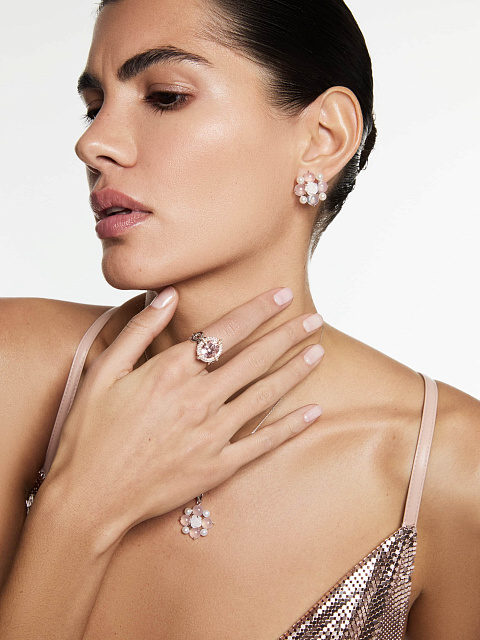 Кулон из белого золота с резным перламутром, розовым кварцем и жемчугом, 5 Кулон из белого золота с резным перламутром, розовым кварцем и жемчугом, 5