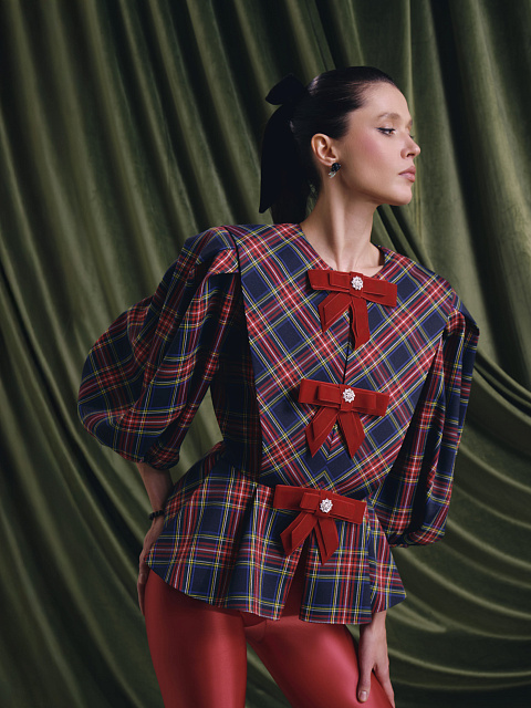 Красная брошь-бант из бархата, 5