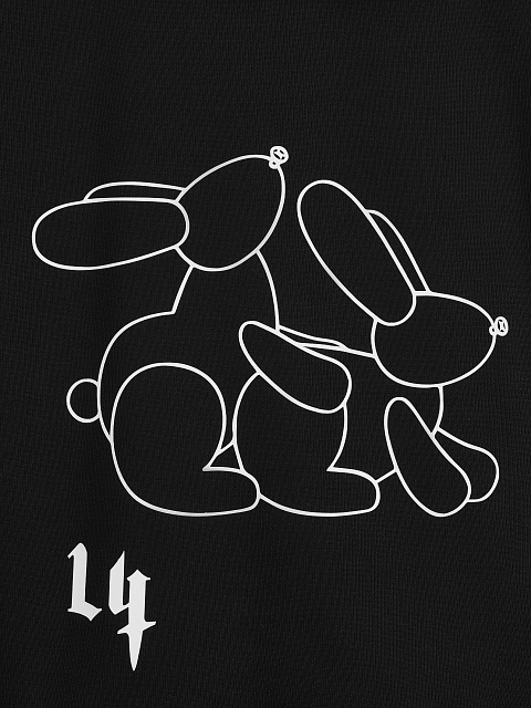 Черное худи с белым принтом на спине, 3 Черное худи с белым принтом на спине, 3