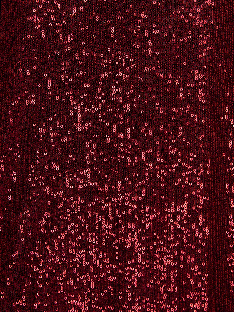 Бордовое платье-миди с пайетками и открытым плечом, 3