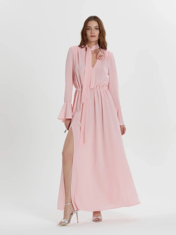 Розовое платье-макси из шифона с розой, 1