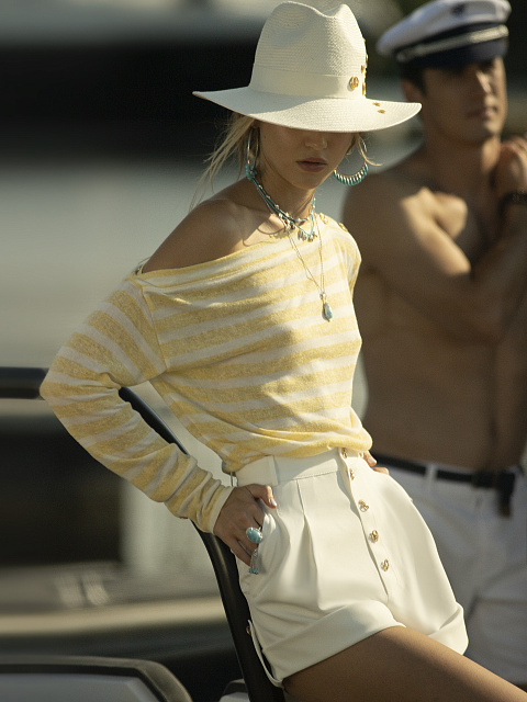 Желтая тельняшка с пуговицами, 3 Желтая тельняшка с пуговицами, 3