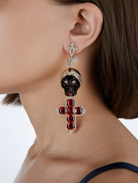 Серьги из желтого золота с бриллиантами, янтарем и спессартином, 3 Серьги из желтого золота с бриллиантами, янтарем и спессартином, 3