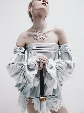 Колье 5 Senses из белого золота с перламутрами в огранке «сердце», 2