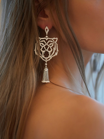 Серьги-кисти из белого золота с бриллиантами, 2