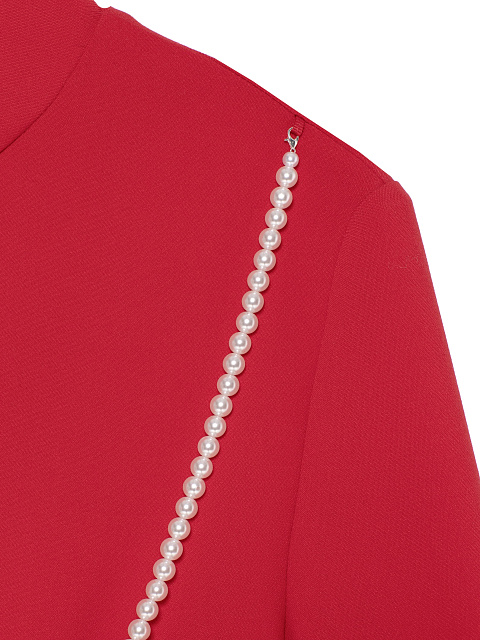 Красное платье-миди с белым жемчугом, 4