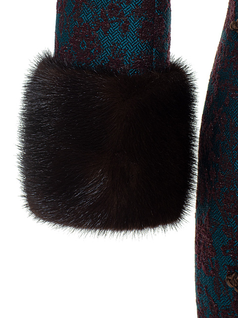 Синее платье-миди из жаккарда с манжетами из меха норки, 4