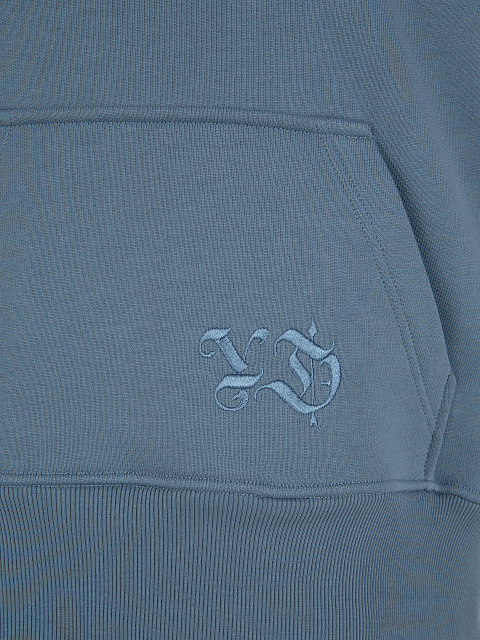 Серо-голубой трикотажный костюм с вышивкой в виде лилий, 5