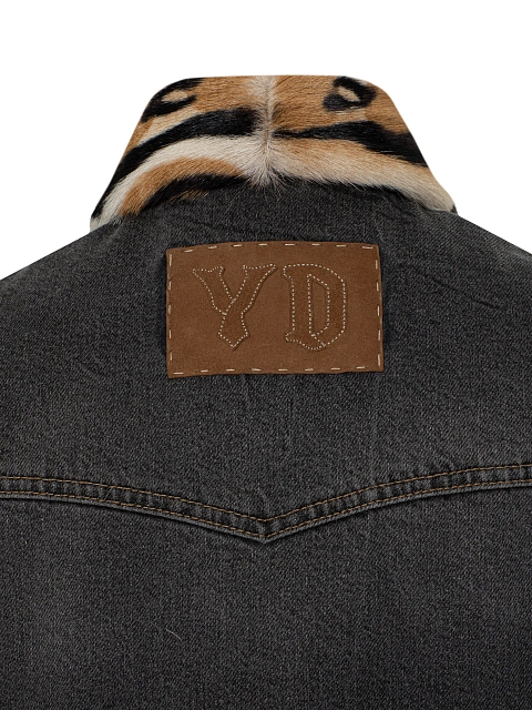 Серый джинсовый жилет с подкладом из меха козлика с принтом, 5 Серый джинсовый жилет с подкладом из меха козлика с принтом, 5