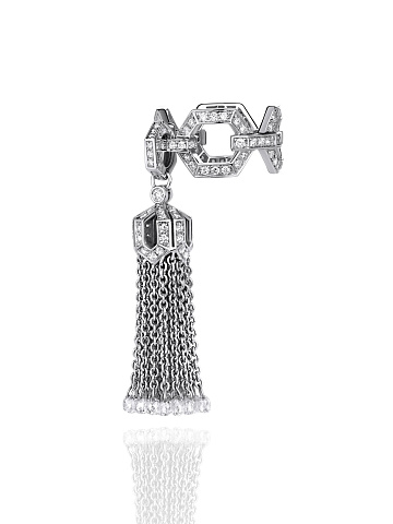 Кольцо-кисть из белого золота и бриллиантов, 1