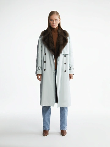 Голубой тренч на Баргузинском соболе, 1