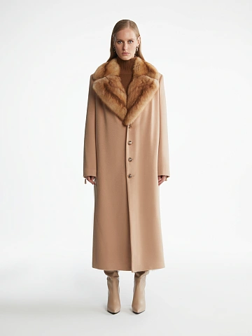 Бежевое однобортное кашемировое пальто, 1