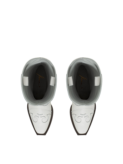 Белые кожаные казаки с цепочкой, 4