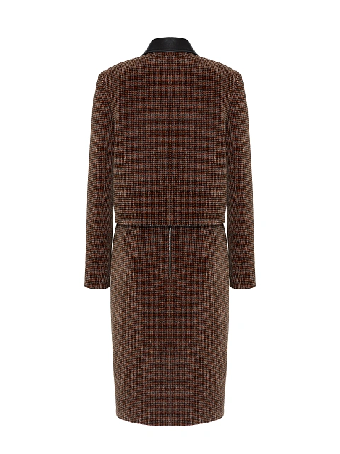 Коричневый костюм-тройка из жакета на молнии, топа и юбки-миди, 3