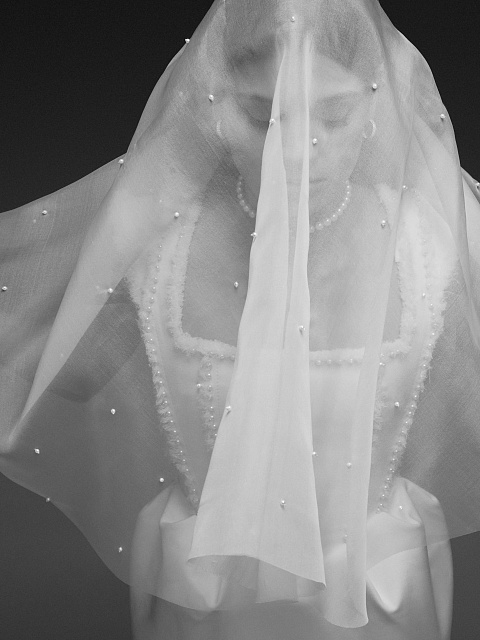 Белая короткая фата с жемчужными бусинами, 8
