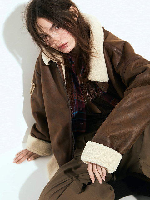 Коричневая дубленка из эко-меха, 4