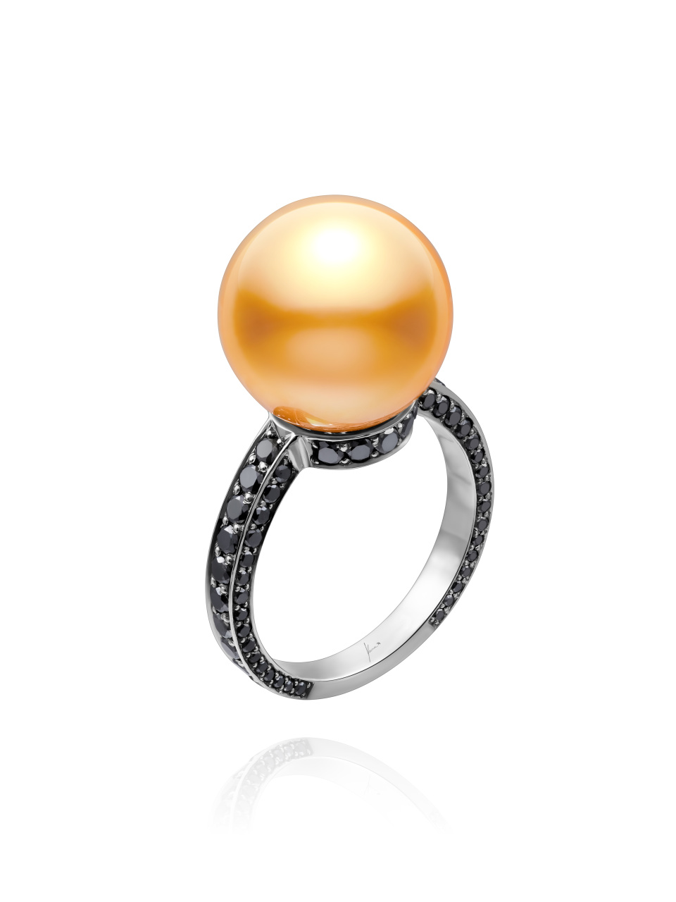 Кольцо из черненого золота с бриллиантами и жемчужиной Таити, 1