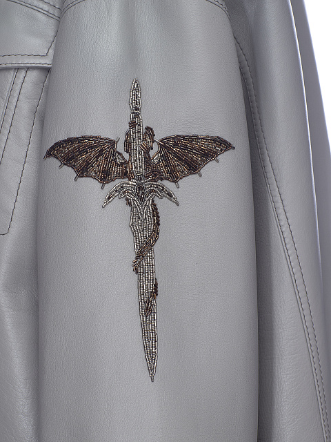 Серая кожаная куртка на соболином меху с вышивкой, 3