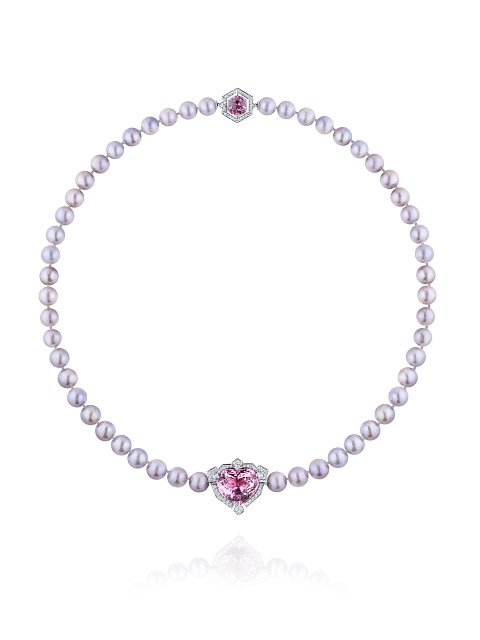 Колье из белого золота с жемчугом, бриллиантами круглой огранки и турмалинами в огранке «сердце», 2