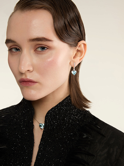 Серьги из белого золота с аквамарином в огранке «сердце» и бриллиантами, 2