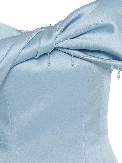 Голубое платье-мини из шелка с драпировкой и вышивкой, 4