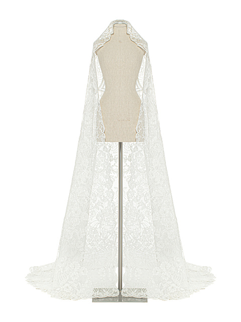 Белая длинная фата из кружева с вышивкой, 2