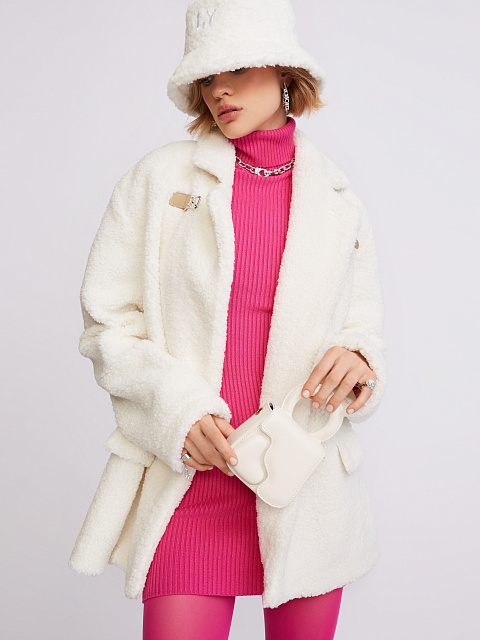 Белая панама из эко-меха с вышивкой LY, 4