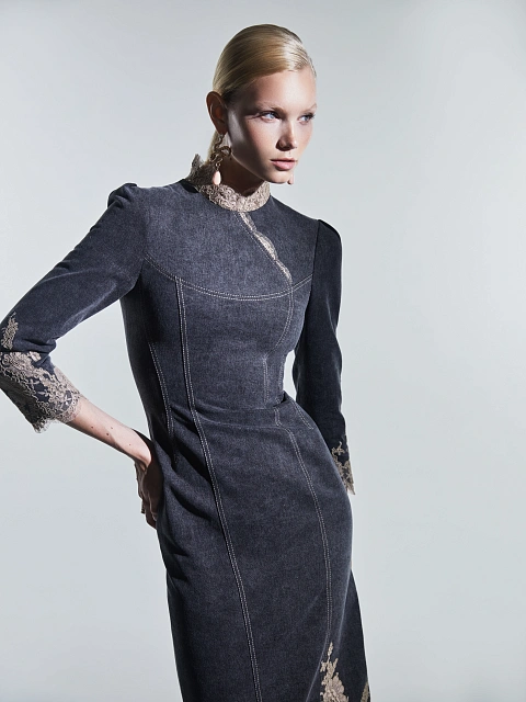 Платье-миди из серого денима с кружевом, 5