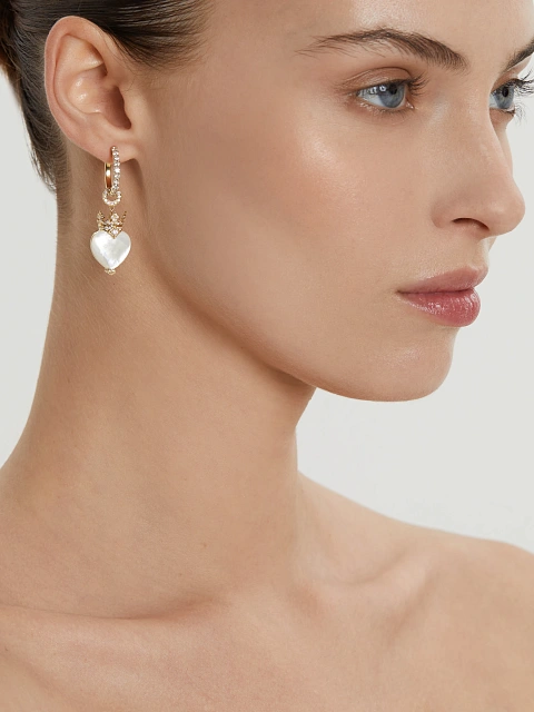 Серьги из желтого золота с перламутром и бриллиантами, 4