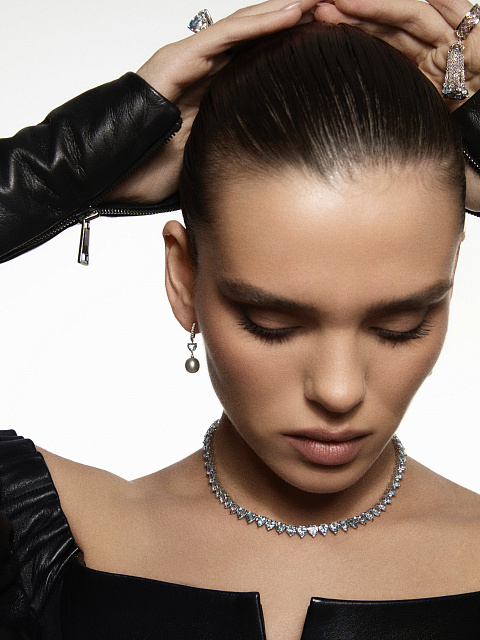 Серьги из белого золота с жемчугом и топазом, 4 Серьги из белого золота с жемчугом и топазом, 4