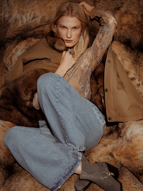 Бежевая блузка из кружева и шелка, 7