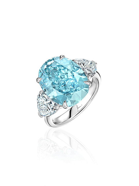 Кольцо из белого золота с овальным бриллиантом Fancy Vivid Blue и бриллиантами в огранке «сердце», 1